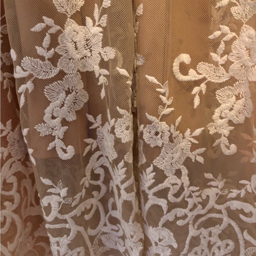 Nude Beige Floral Embroidered Mesh Lace Long Sleeve Maxi Dress | M | - Picture 7 of 10